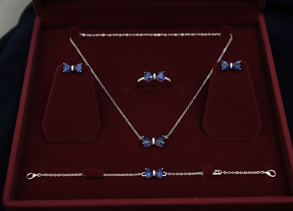 Midnight Bow Sapphire-Blue Jewelry Set