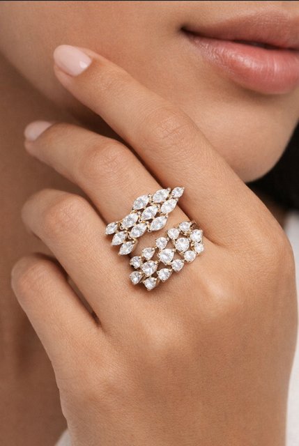 Aurora Pear Cluster Ring