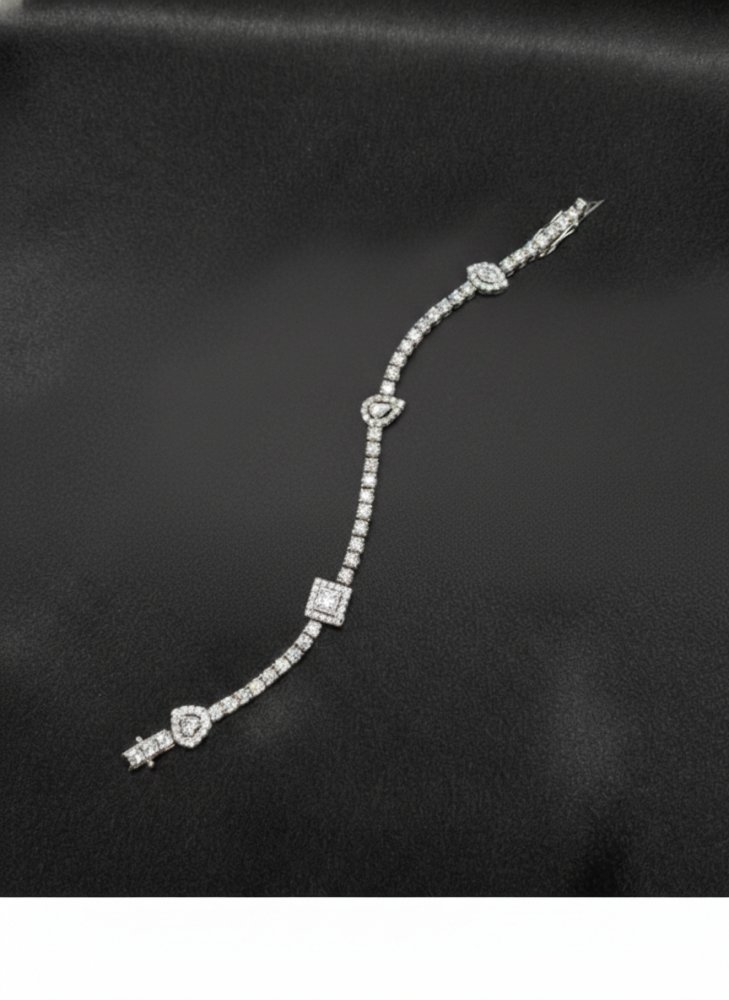 Aura Diamond Link Bracelet