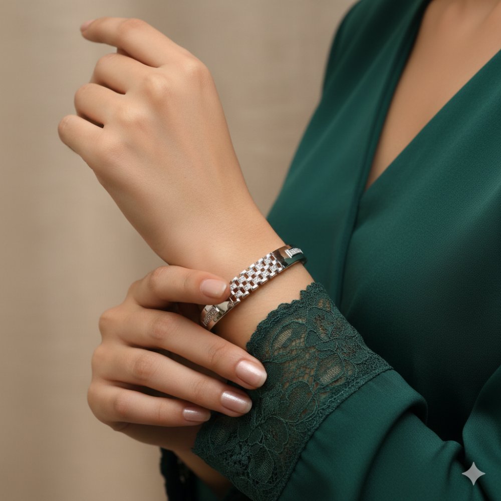 The Lattice Luxe Bracelet
