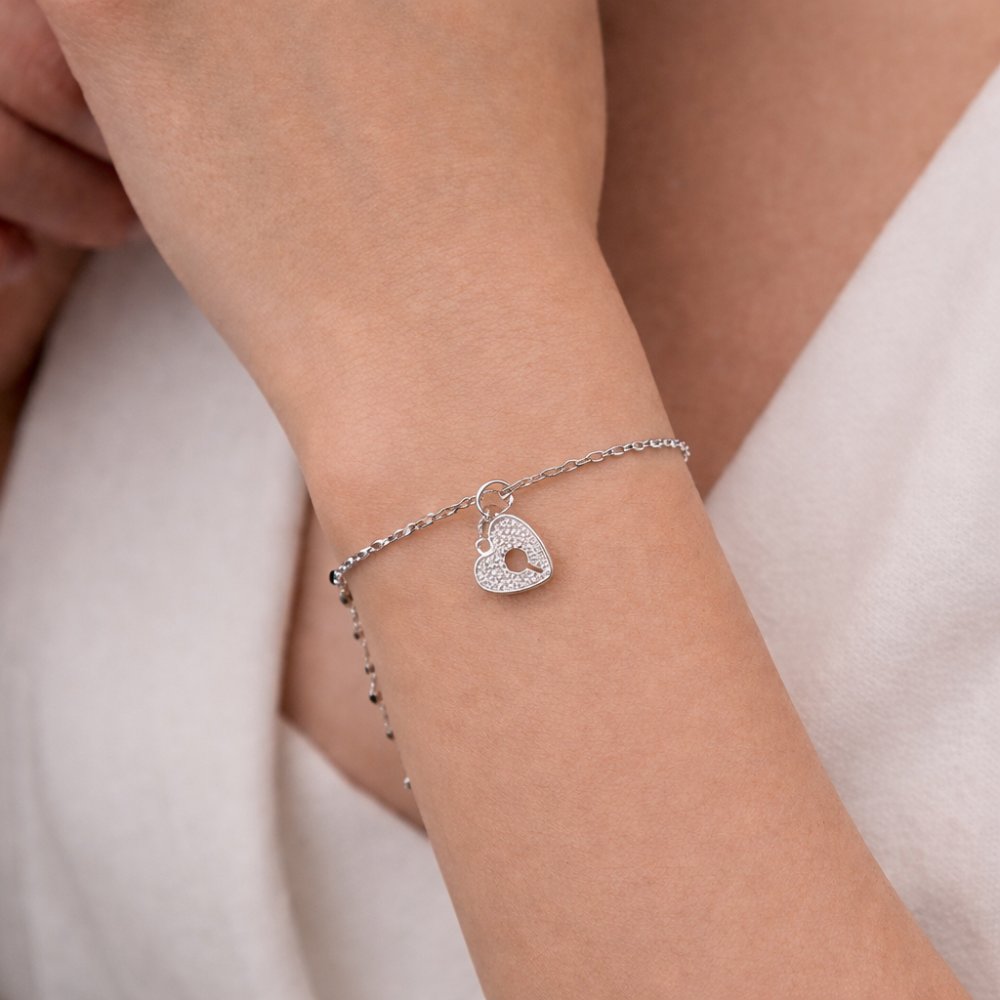 Keyhole Heart Link Bracelet