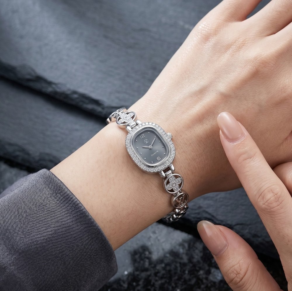 Lumière Floral Silver Watch