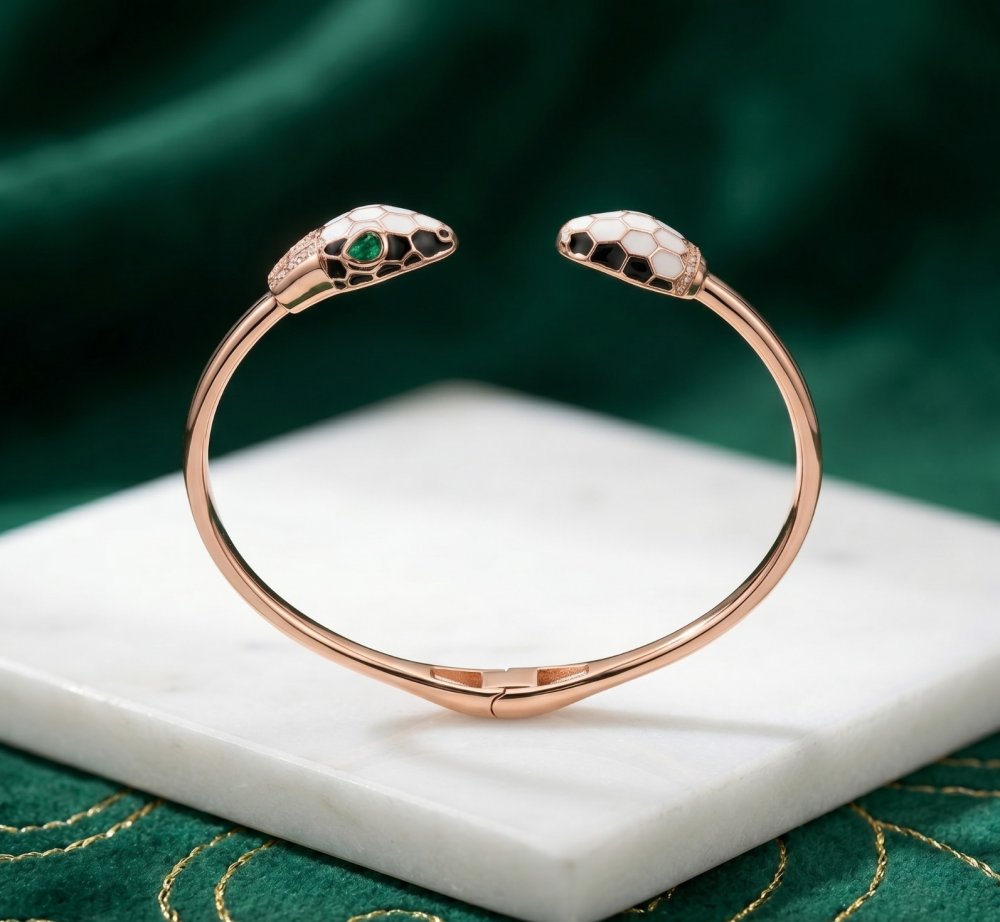 Serpentine Elegance Kada