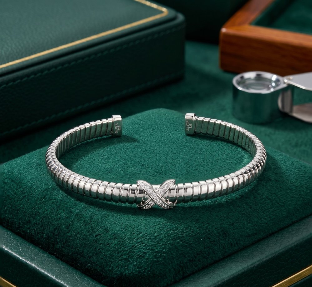 The Infinity Ribbed Kada