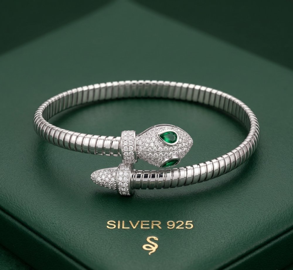 Emerald Serpent Kada