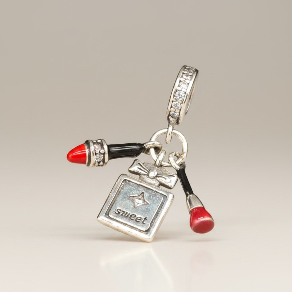 Chic Vanity Charm