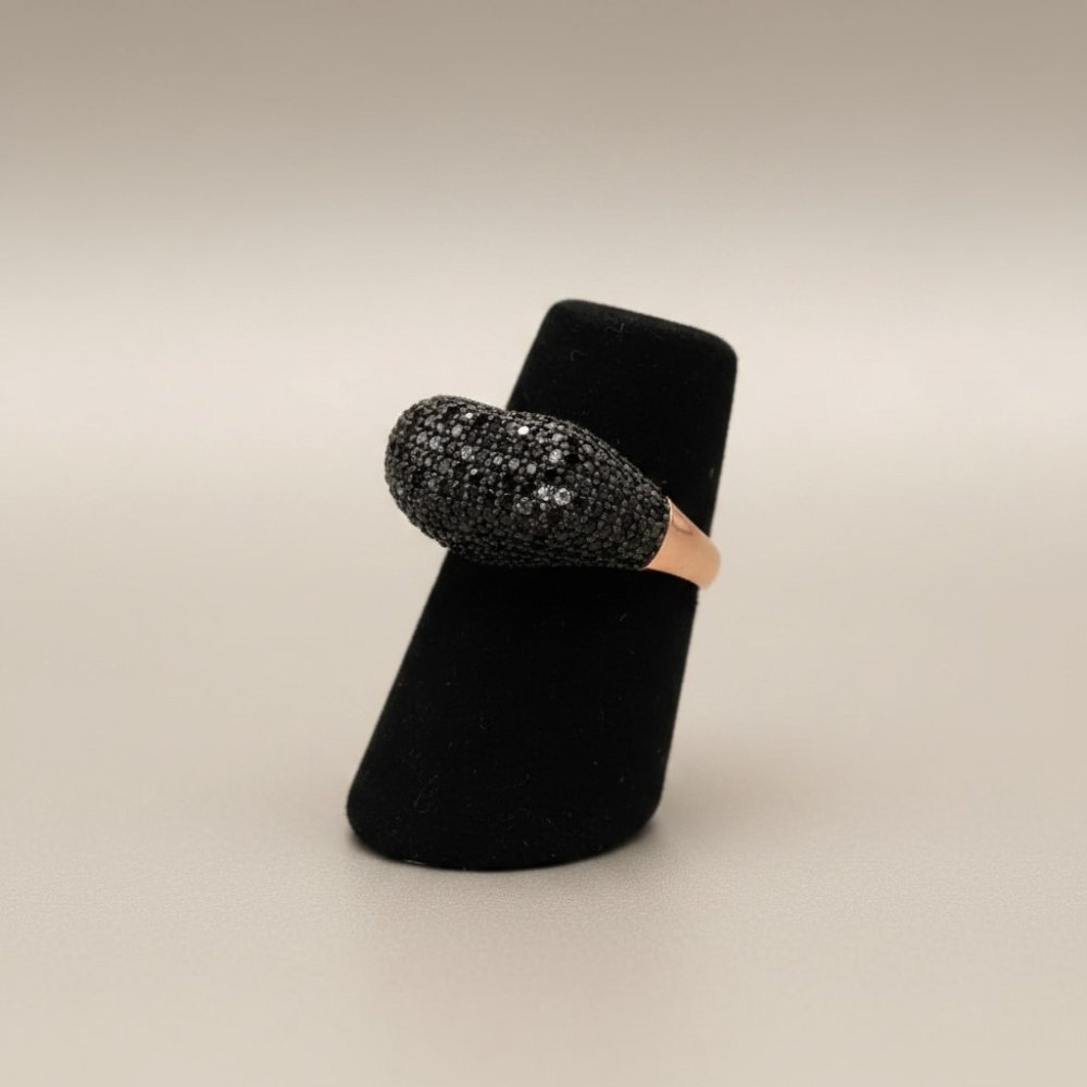 Onyx-Tone Panther Dome Ring