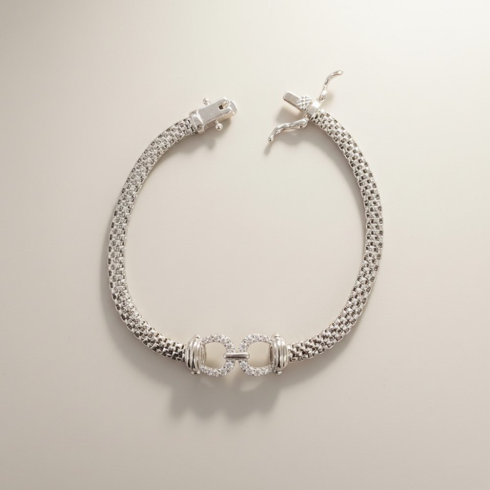 The Infinity Link Mesh Bracelet