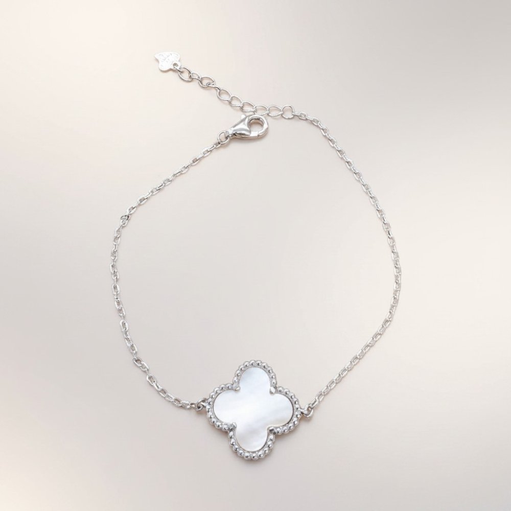 Luminescent Clover Silver Bracelet
