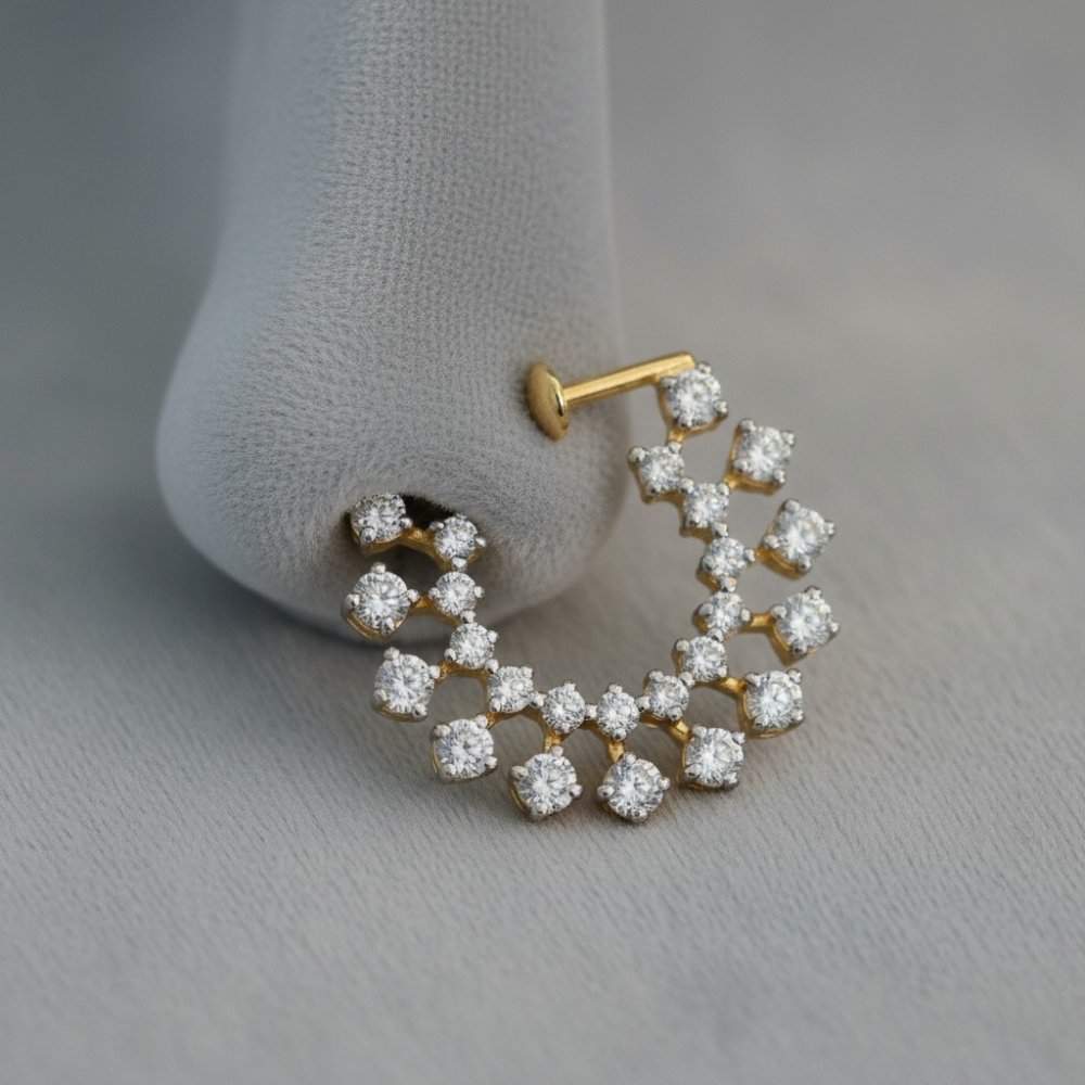 Aura Sparkling Nose Hoop