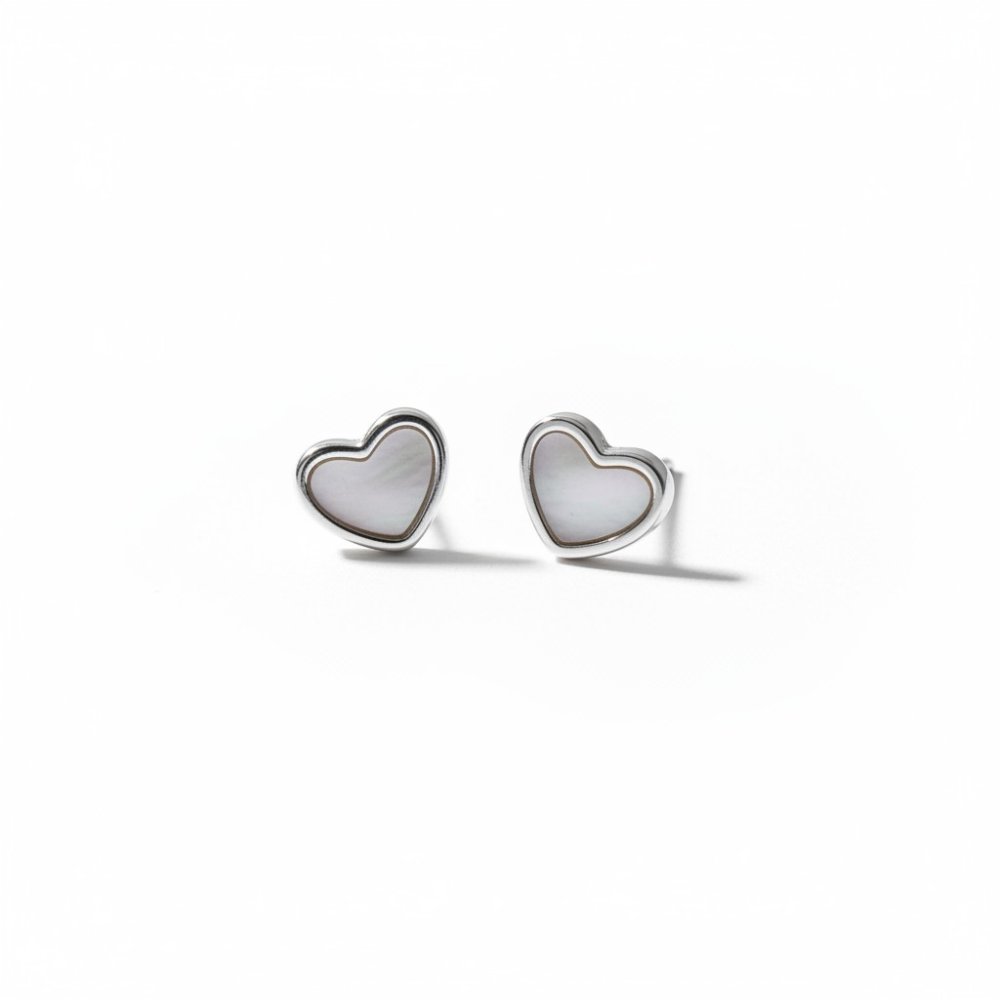 Luxe Pearl Heart Studs