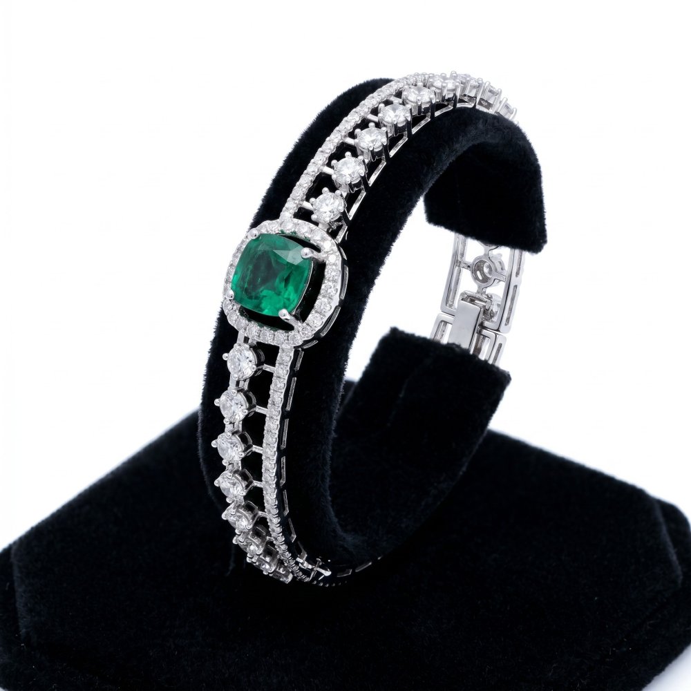 Verdant Aura Bangle