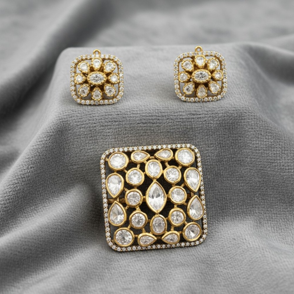Kundan Heritage Square Pendant & Earrings Set
