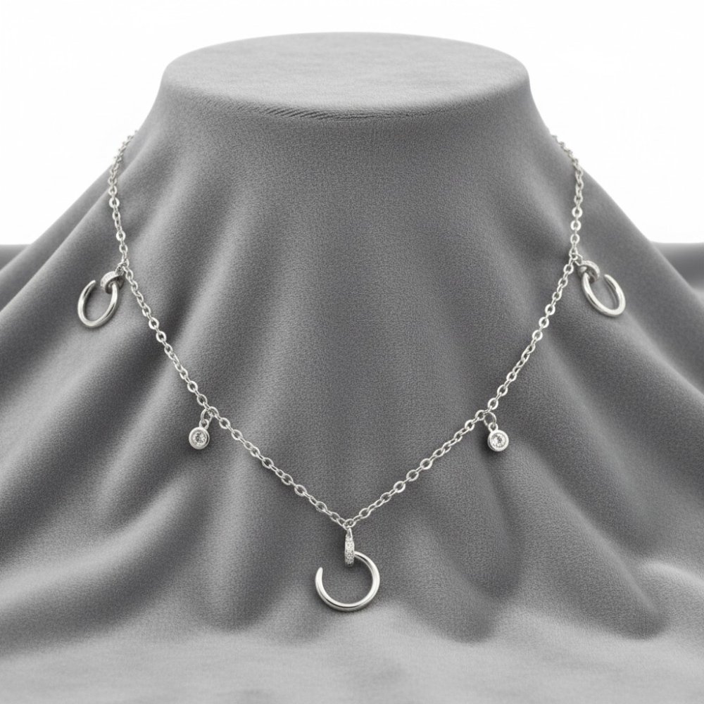 Luna Drop Charm Chain