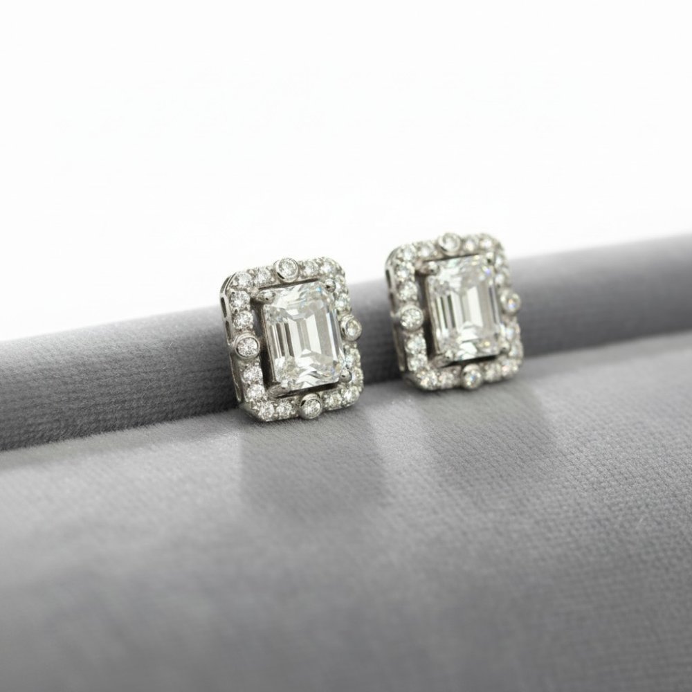 Classic Halo Rectangular Studs