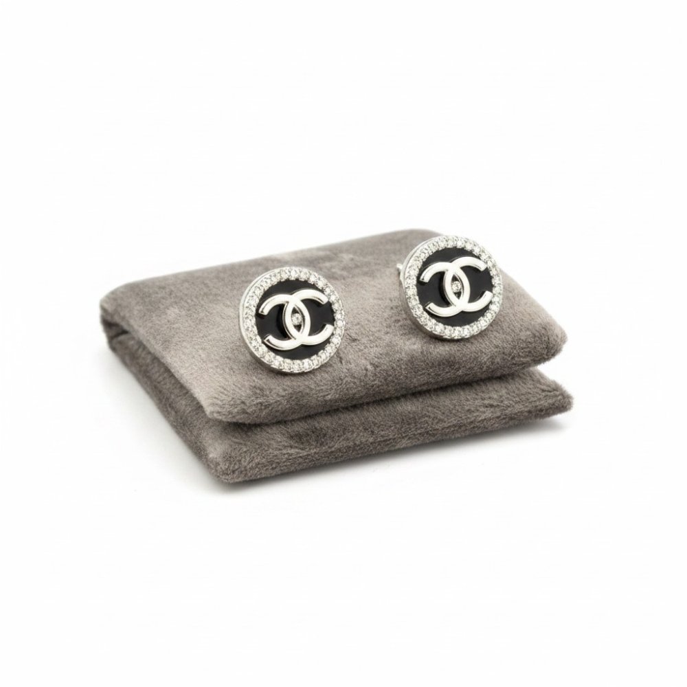 Noir Interlocking Halo Studs in 925 Sterling Silver