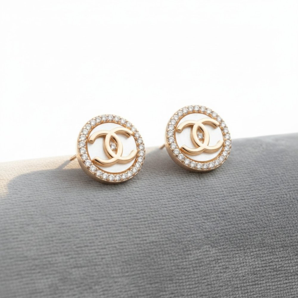 Aura Circle Studs