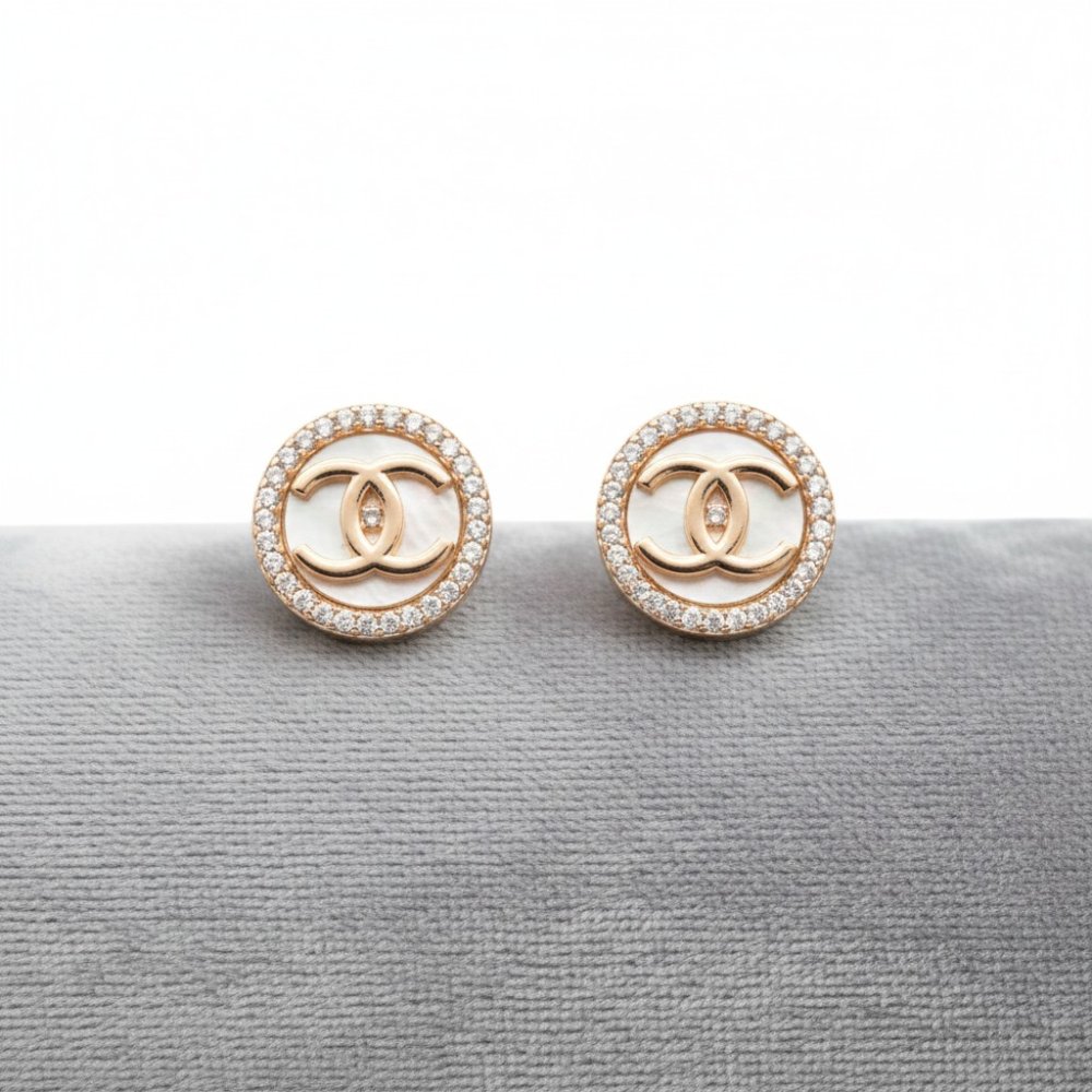 Aura Circle Studs