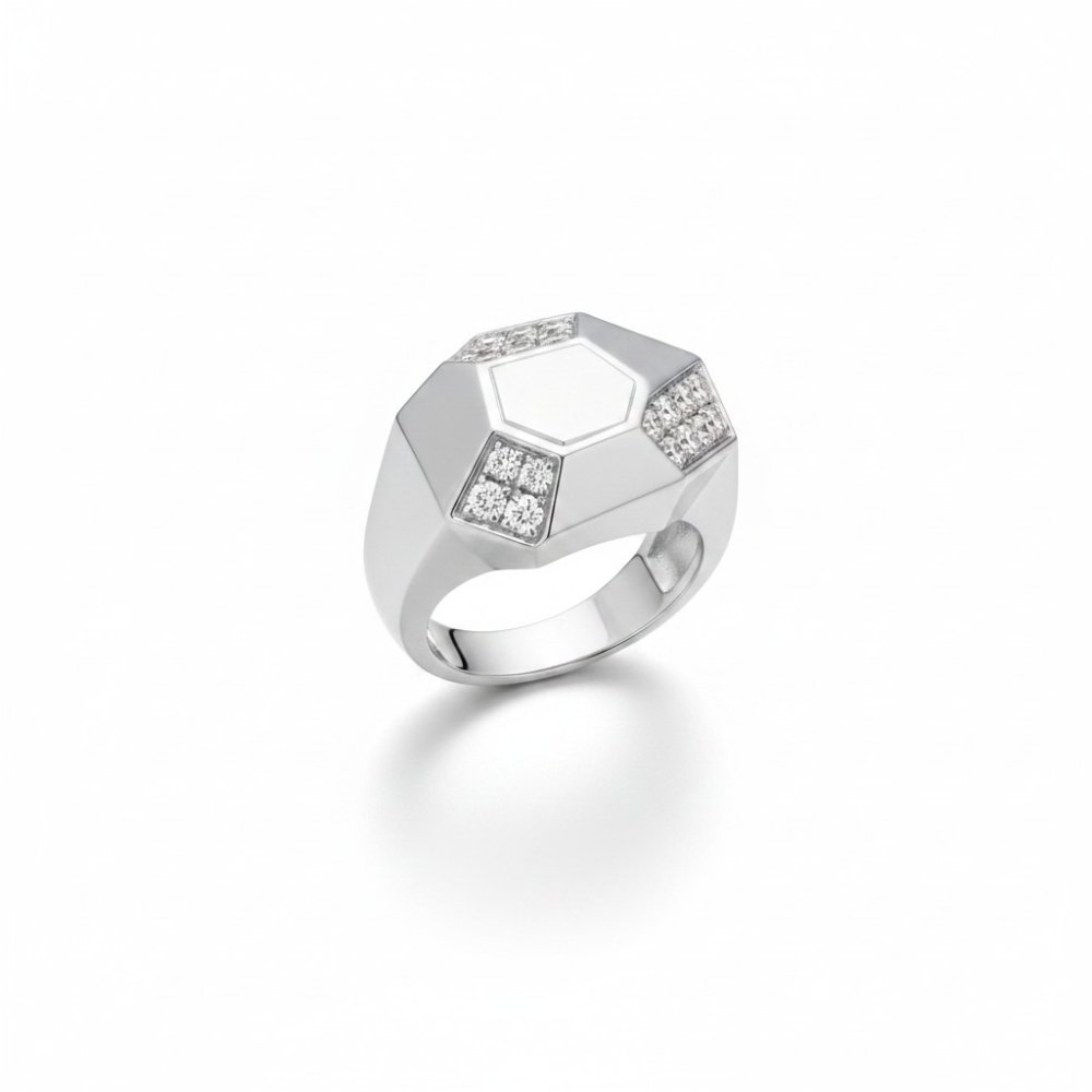 The Hexa-Facet Signet Ring