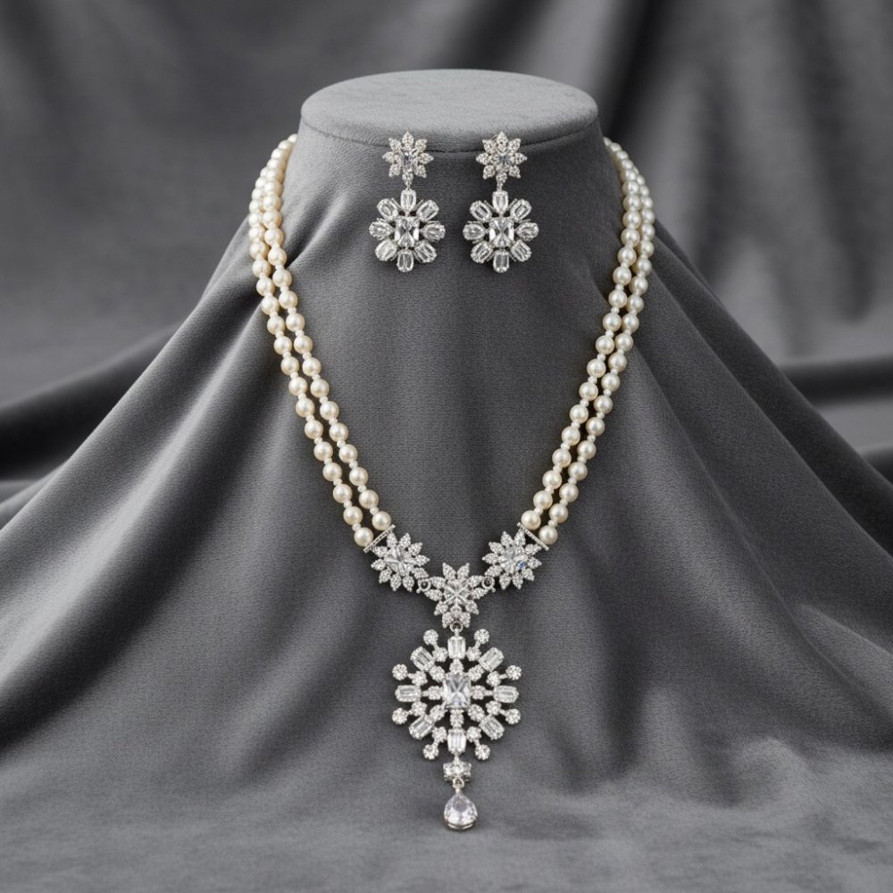 The Regal Pearl Mala Set