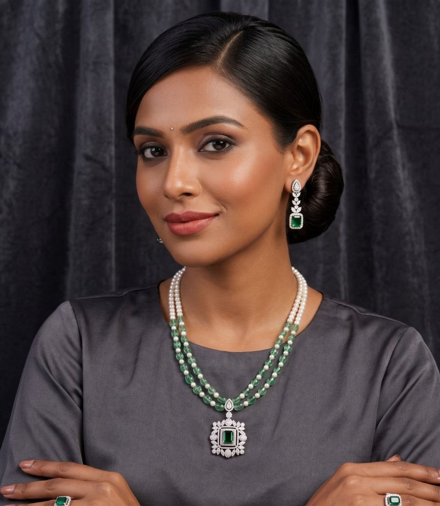 The Emerald-Green Sovereign Mala Set