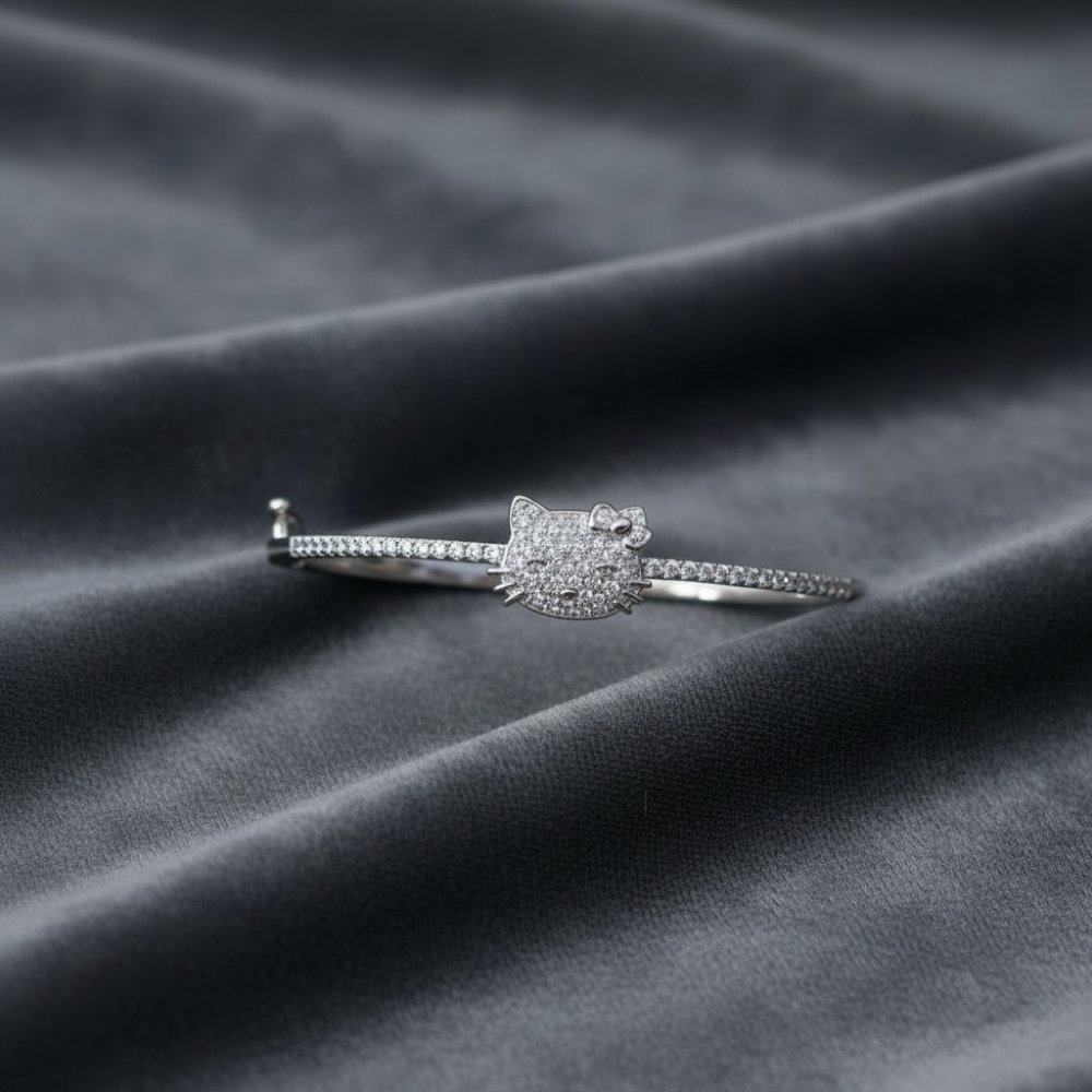 The Whimsical Bow Kada