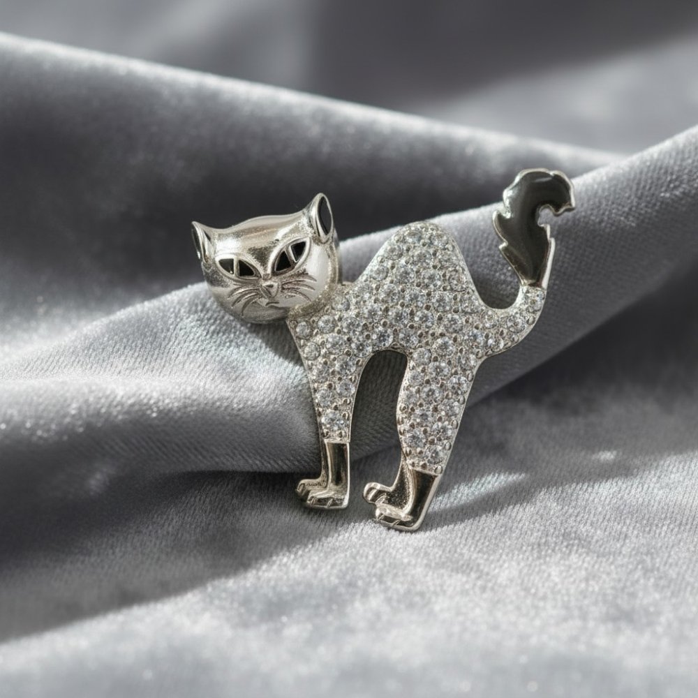 Sparkling Arching Cat Brooch