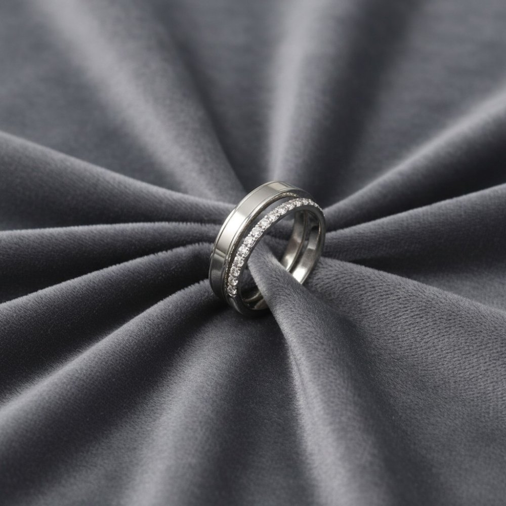 The Dual Eclipse Ring