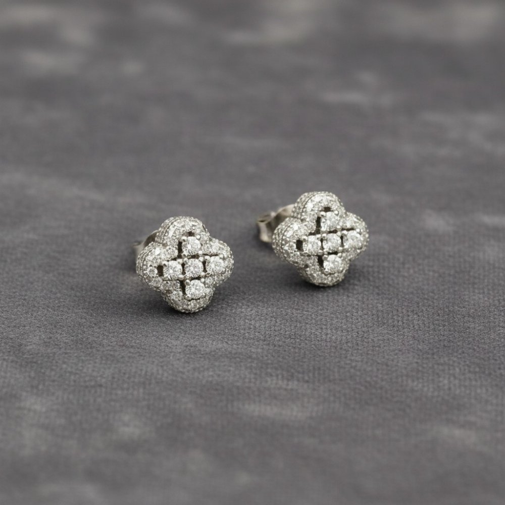 Quatrefoil Pavé Stud Earrings