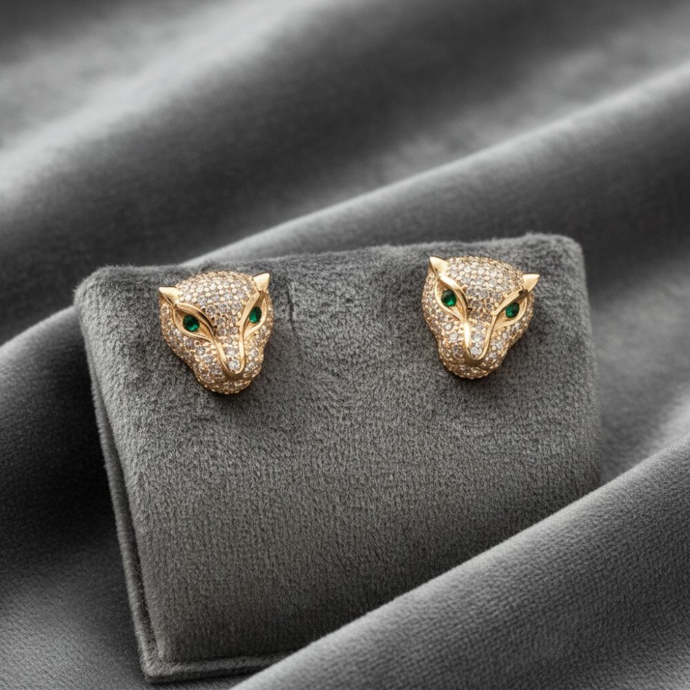 Emerald-Eyed Panther Studs