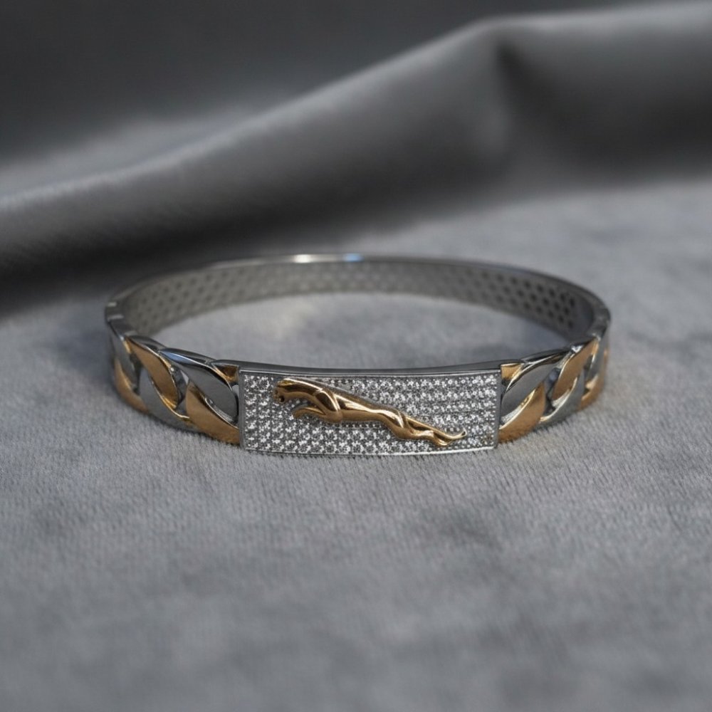 The Sterling Panther Kada