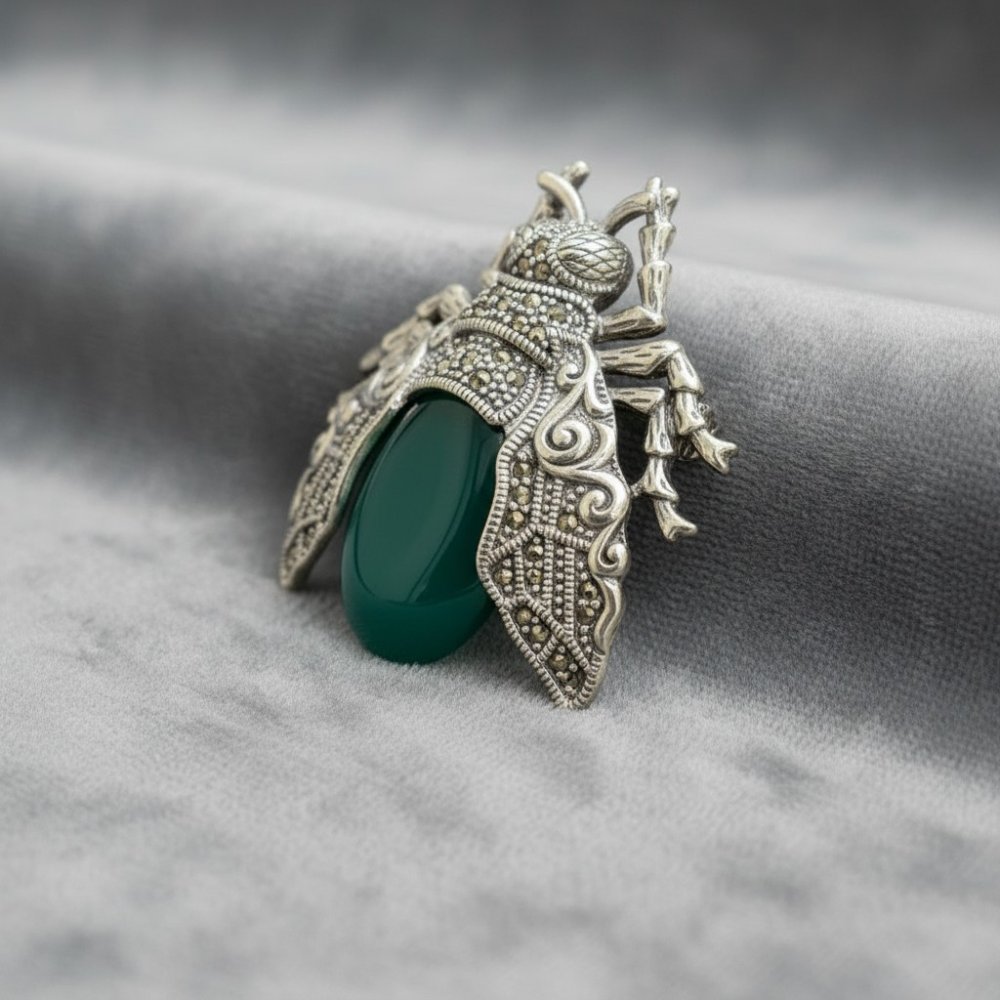 Vintage Marcasite & Green Onyx Bee Brooch