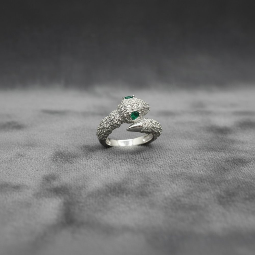 Emerald-Eyed Serpent Bypass Ring