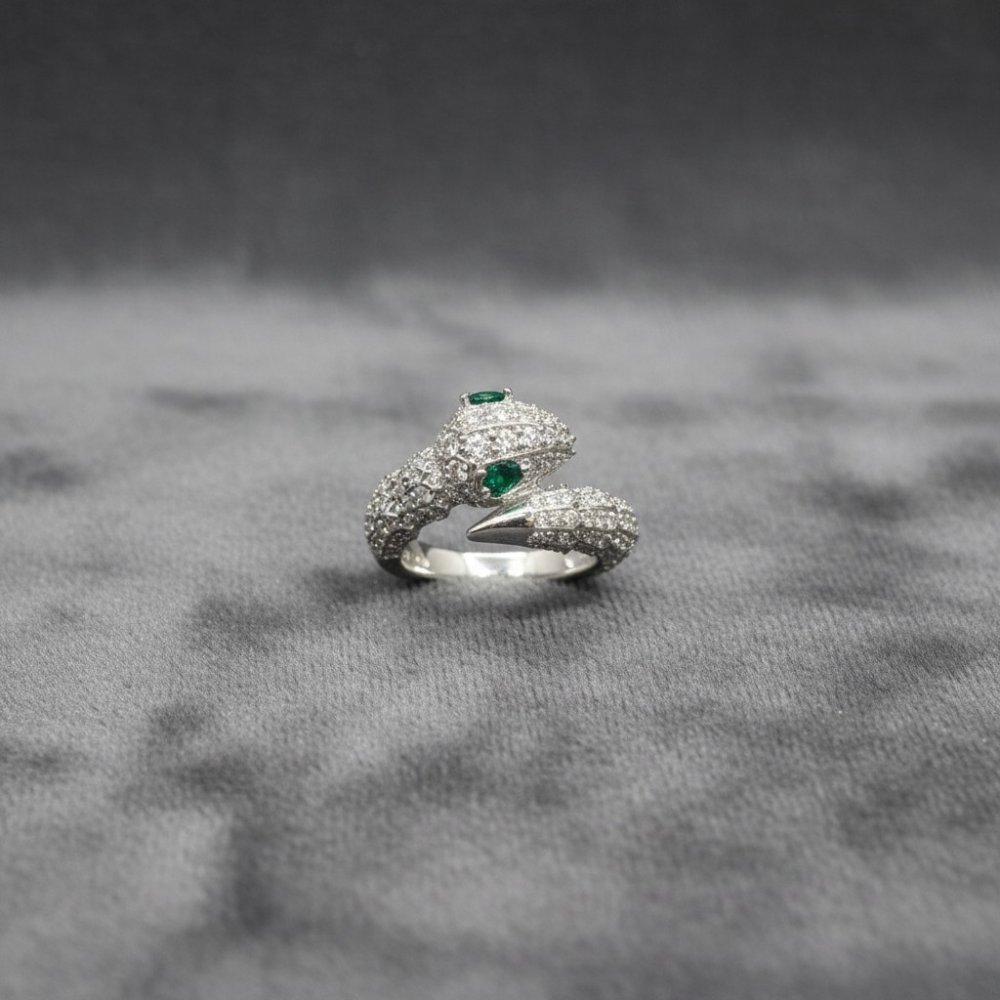 Emerald-Eyed Serpent Bypass Ring