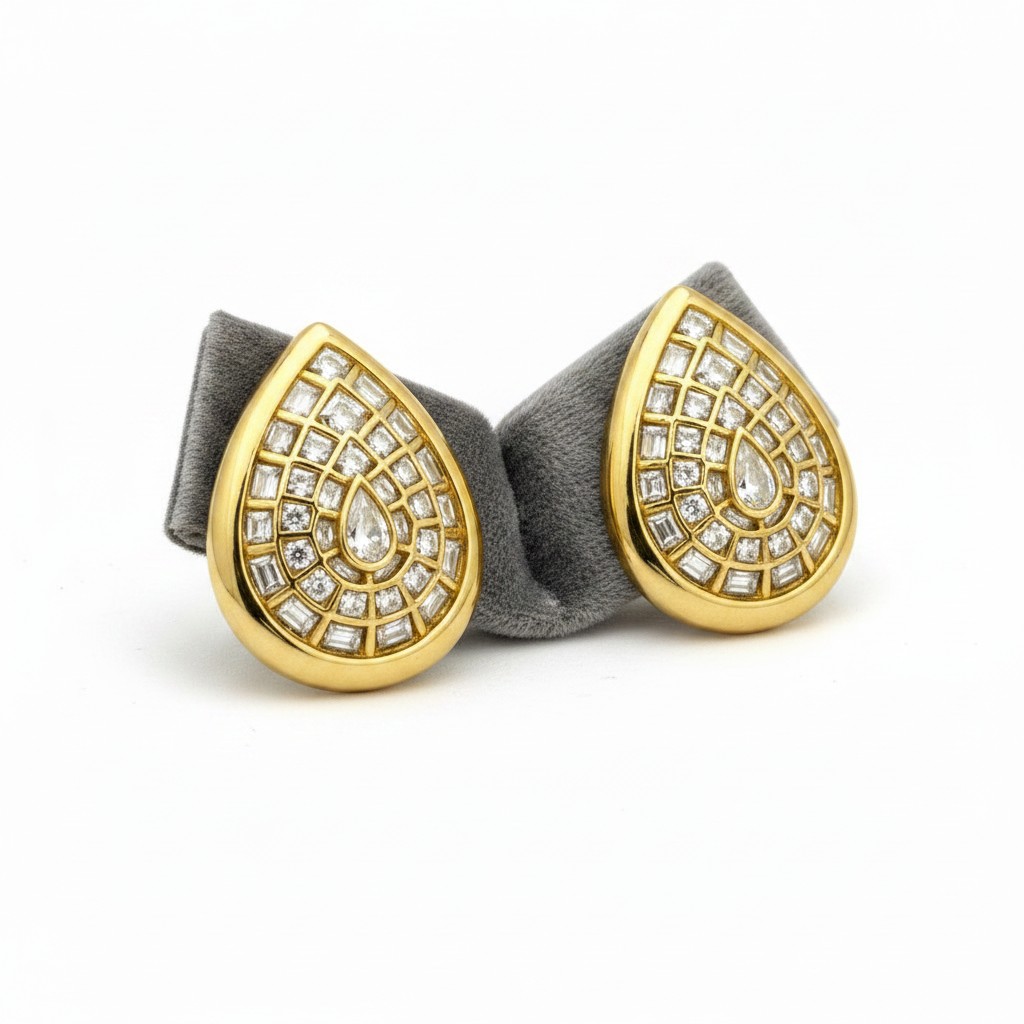 Aura Teardrop Studs