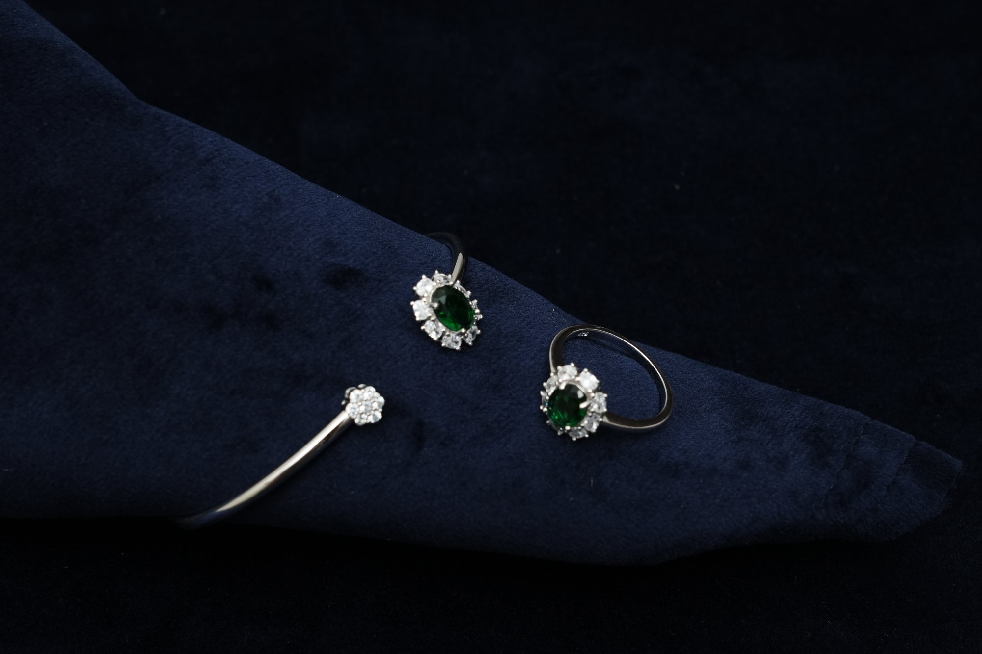 The Emerald Halo Open-Cuff & Ring Set