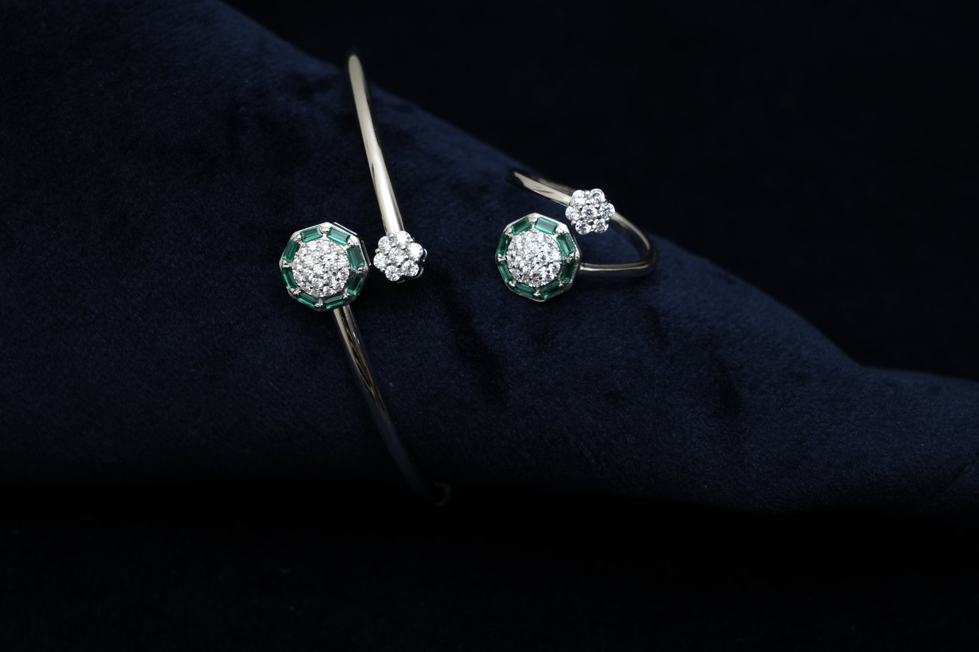 The Emerald Deco Bypass Set