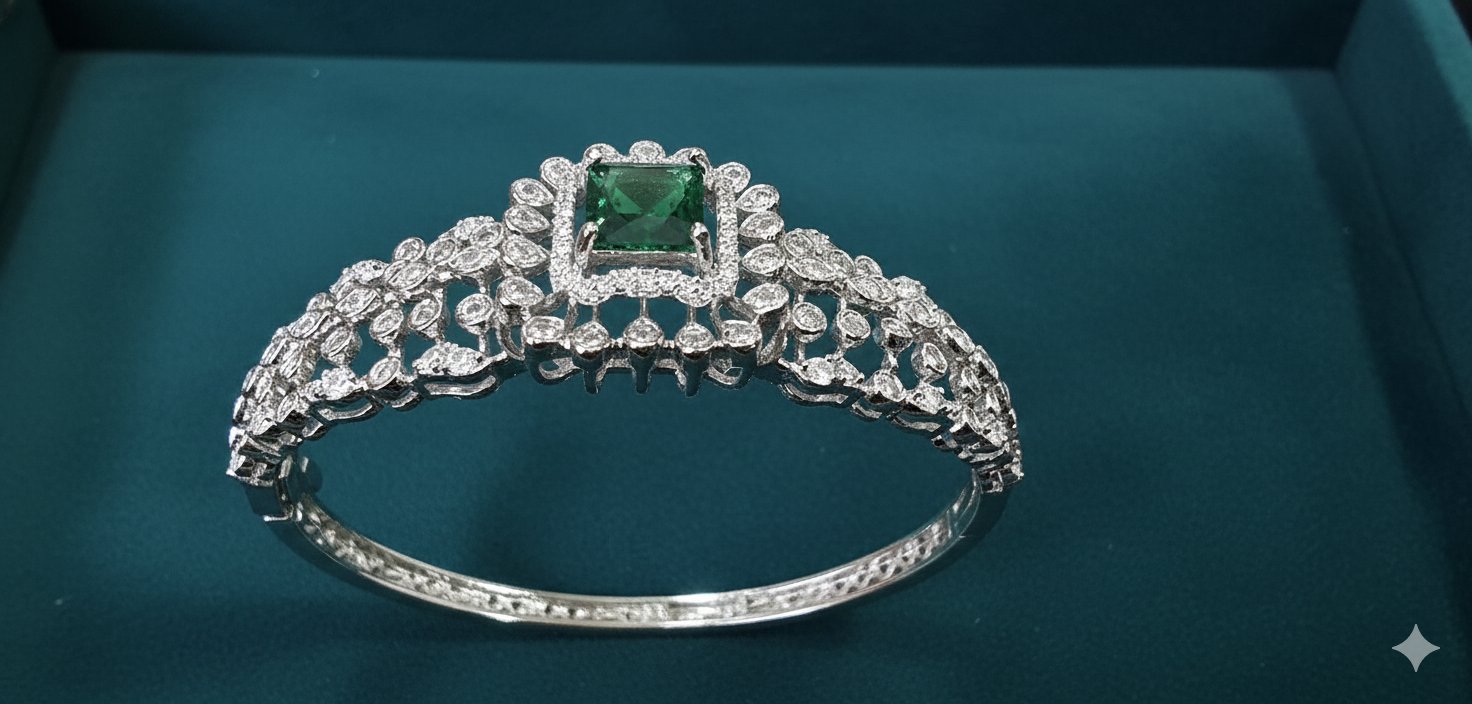 Emerald Radiance Bracelet